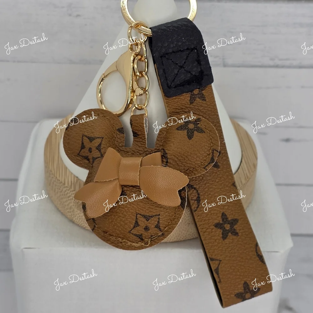 Adorable Mouse And Cat Purse/Key Charms